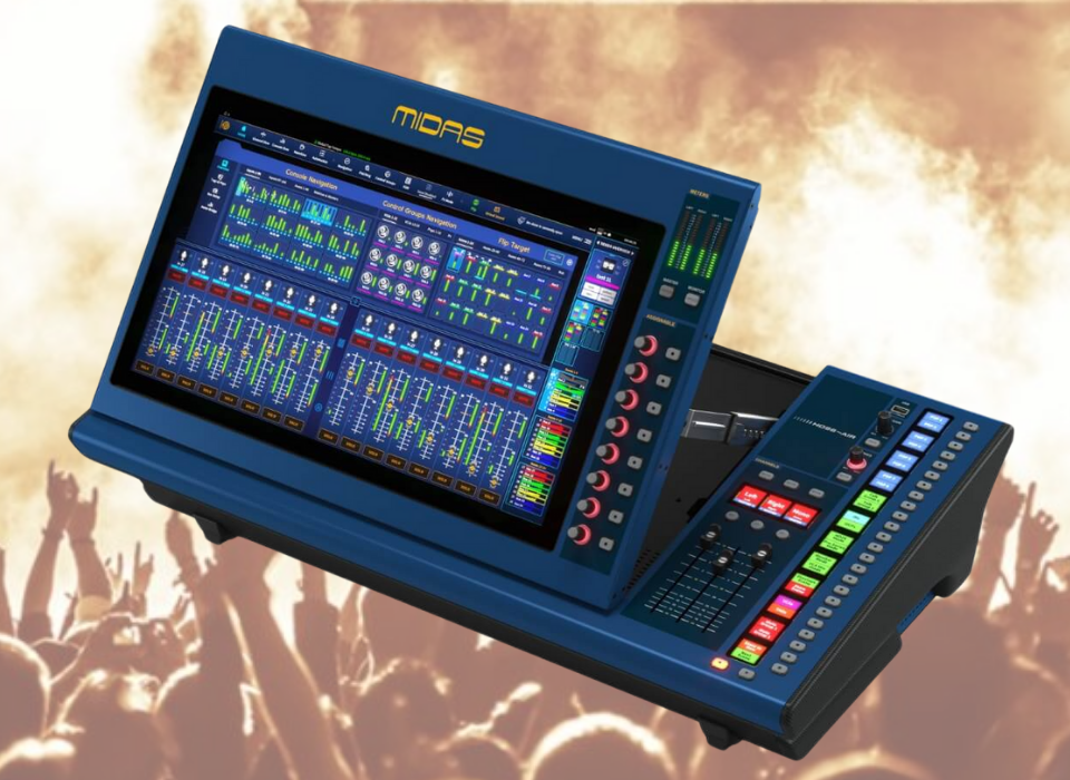 Turbosound Manchester: MC15-R Tâm Điểm Công Nghệ Âm Thanh Tại Plase Show Hà Nội 2025