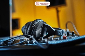 Sửa chữa tai nghe monitoring Sennheiser chính hãng